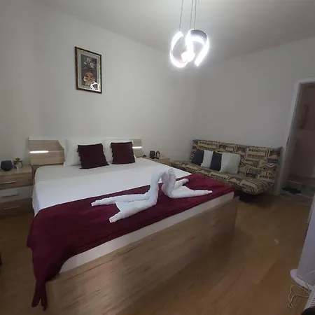 Apartment Panda