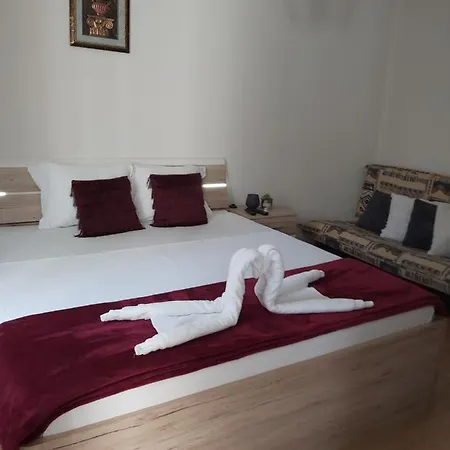 Apartment Panda *