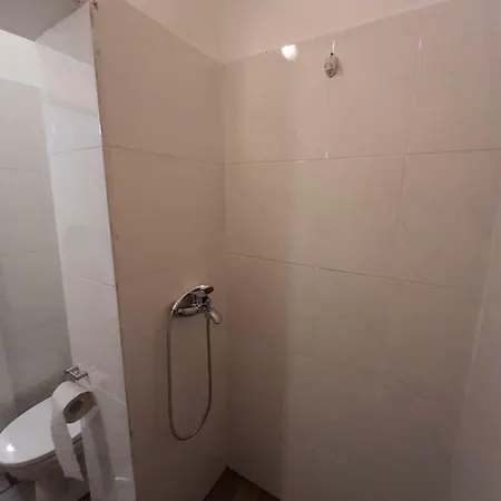 Apartment Panda *